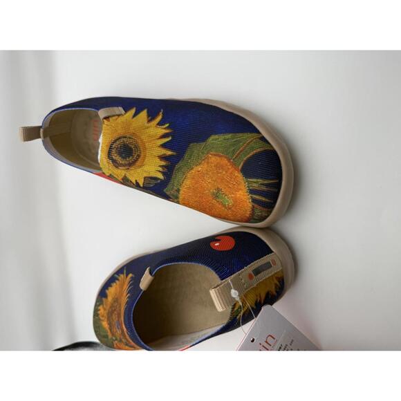 UIN Women's Slip-On Shoes with Sunflower Design Size 5 - Picture 8 of 8